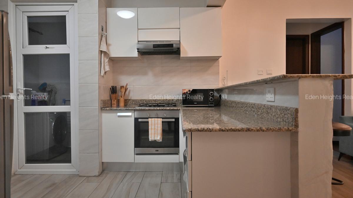 1 Bed Apartment with Gym in Kileleshwa - 3