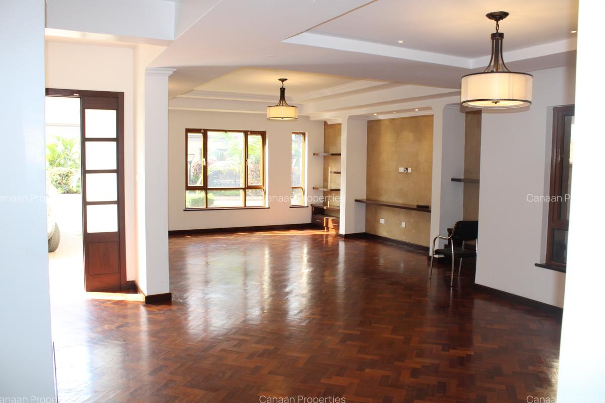 3 Bed Apartment with En Suite in Westlands Area - 5
