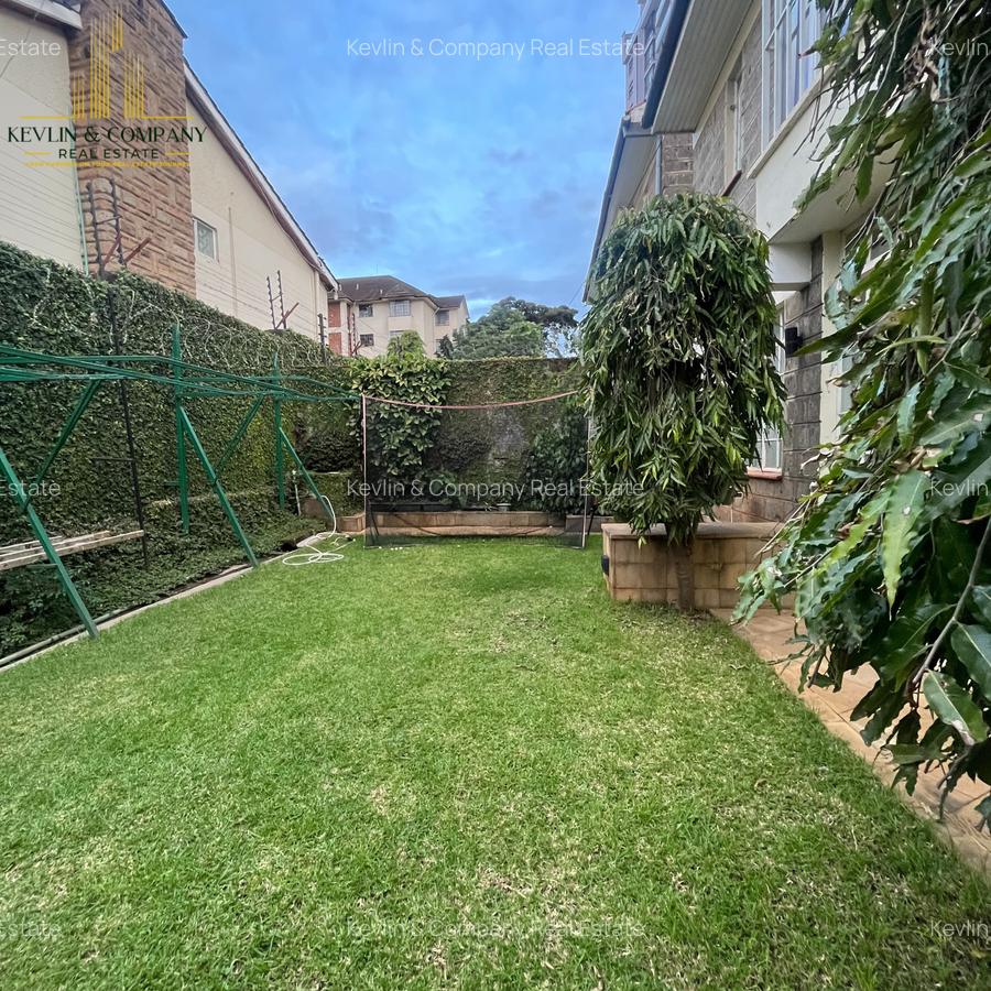 4 Bed Villa with En Suite at Riverside Drive - 1