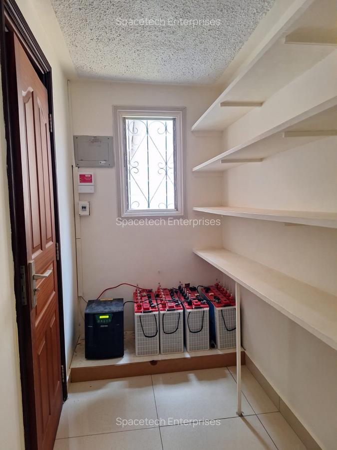 4 Bed Townhouse with En Suite in Muthaiga - 10