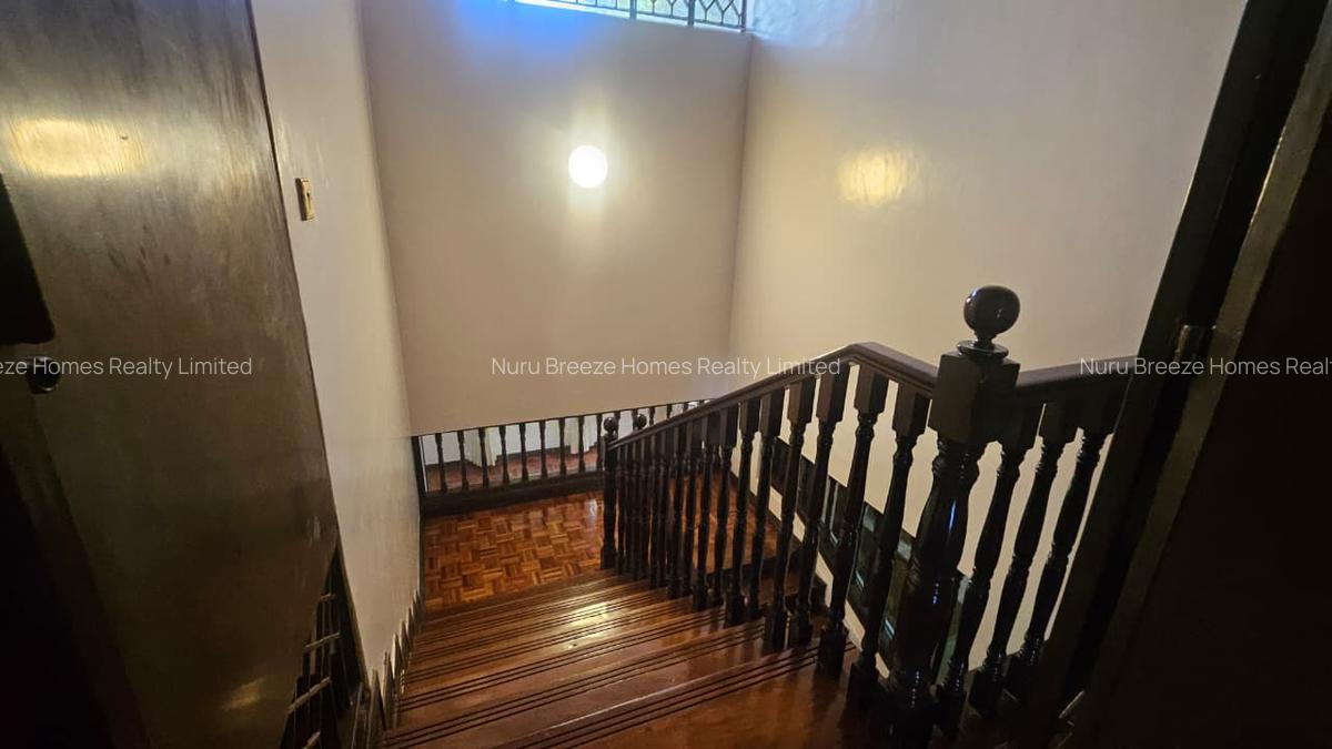 5 Bed House with En Suite in Runda - 5