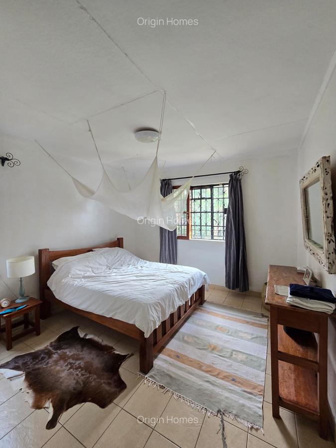 4 Bed House with En Suite at Loresho - 7