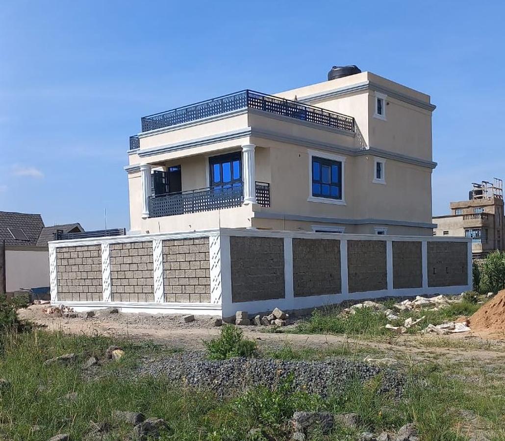 5 Bed House with En Suite at 4 Kilometres Off Ruiru Eastern Bypass At Kamakis Corner - 8