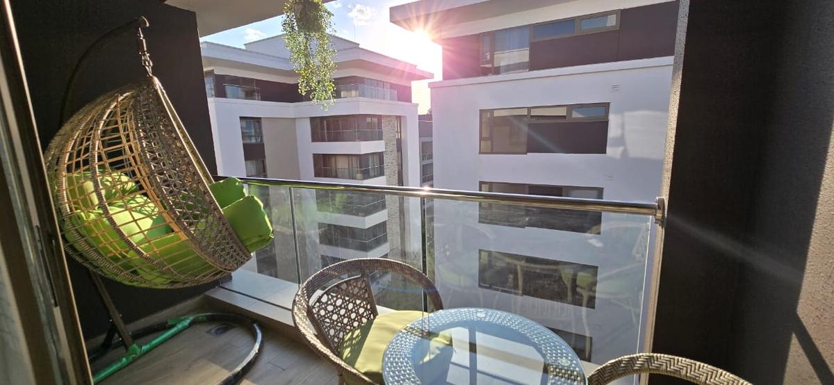 Serviced 2 Bed Apartment with En Suite at Red Hill - 6