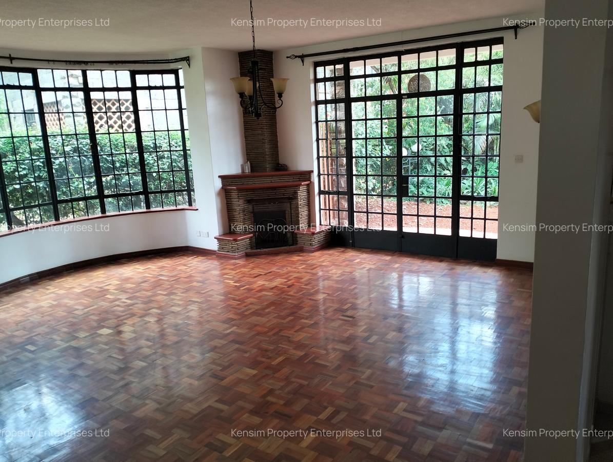 5 Bed Townhouse with En Suite in Lavington - 9