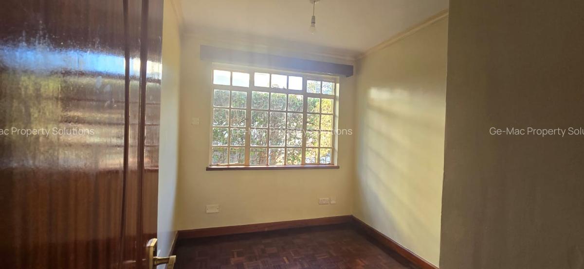 4 Bed House with En Suite in Kiambu Road - 12