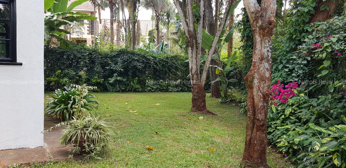 4 Bed Townhouse with En Suite at Riverside - 4