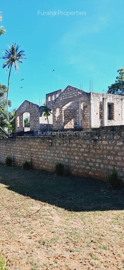 5 Bed House in Kikambala - 4