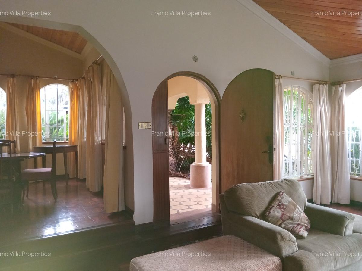 3 Bed House with En Suite at Runda - 11