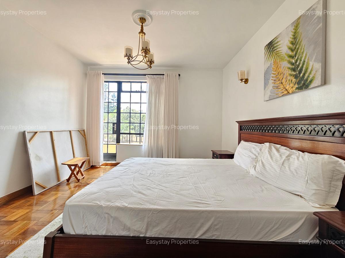 Furnished 3 Bed Apartment with En Suite in Riverside - 5