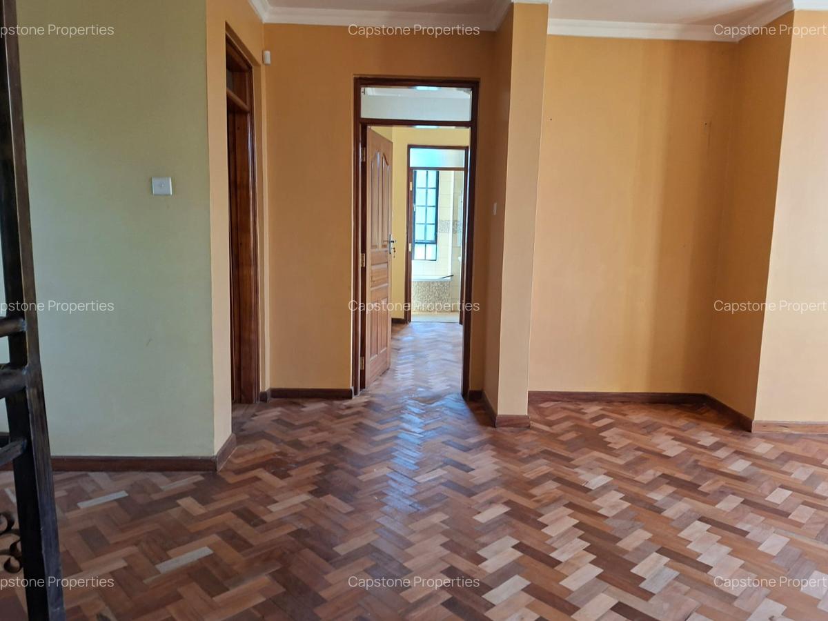 4 Bed Townhouse with En Suite at Runda - 14