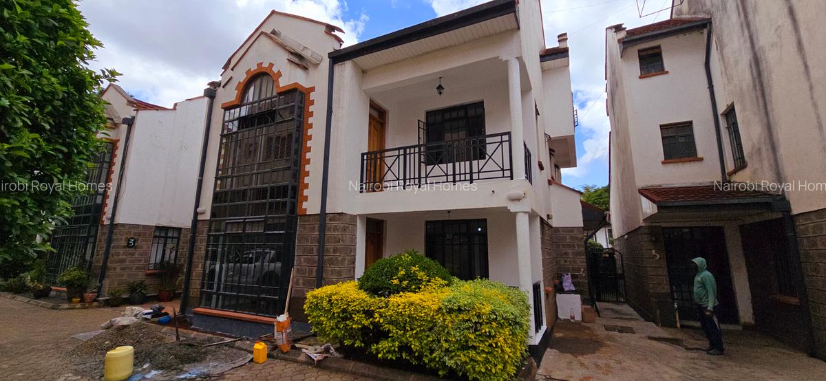 4 Bed Townhouse with En Suite at Gitanga Road - 20