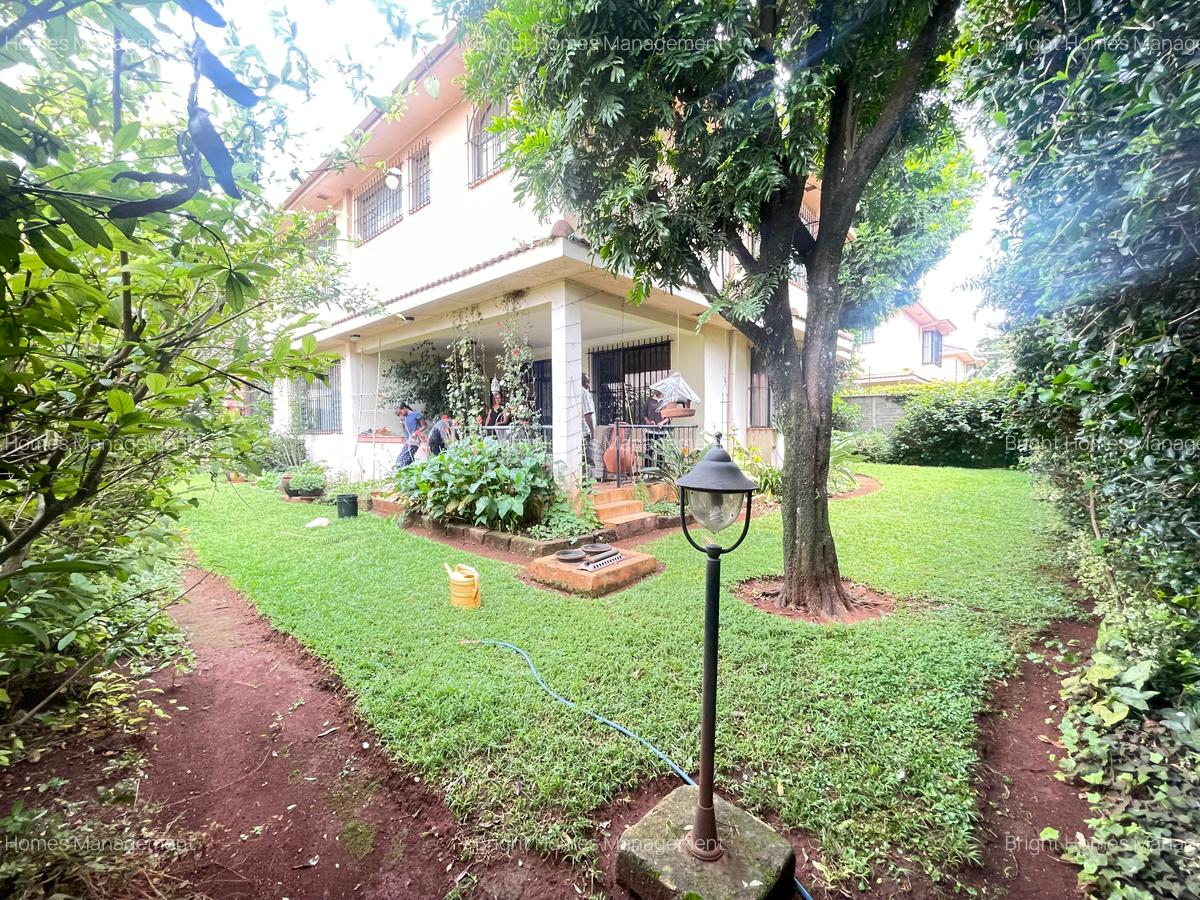 4 Bed Apartment with En Suite in Lavington - 2