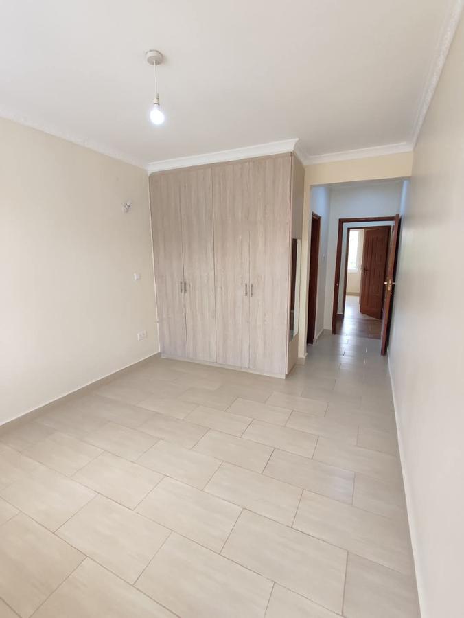 4 Bed Villa with En Suite at Behind Gateway Mall - 14