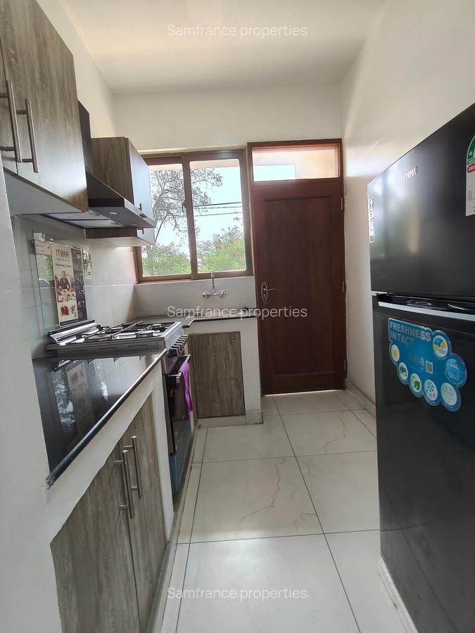 Serviced 1 Bed Apartment with En Suite at Jcc Road - 2