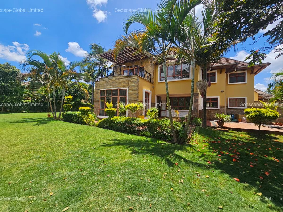 5 Bed House with En Suite in Runda - 8