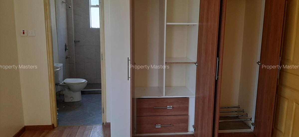 2 Bed Apartment with En Suite at Banana - 4