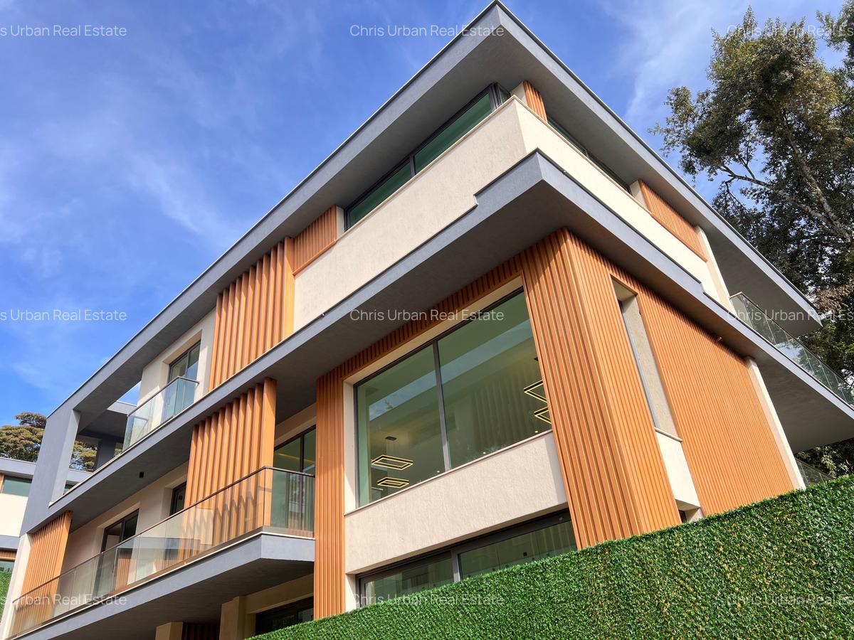 5 Bed Townhouse with En Suite at Lavington Mall - 3