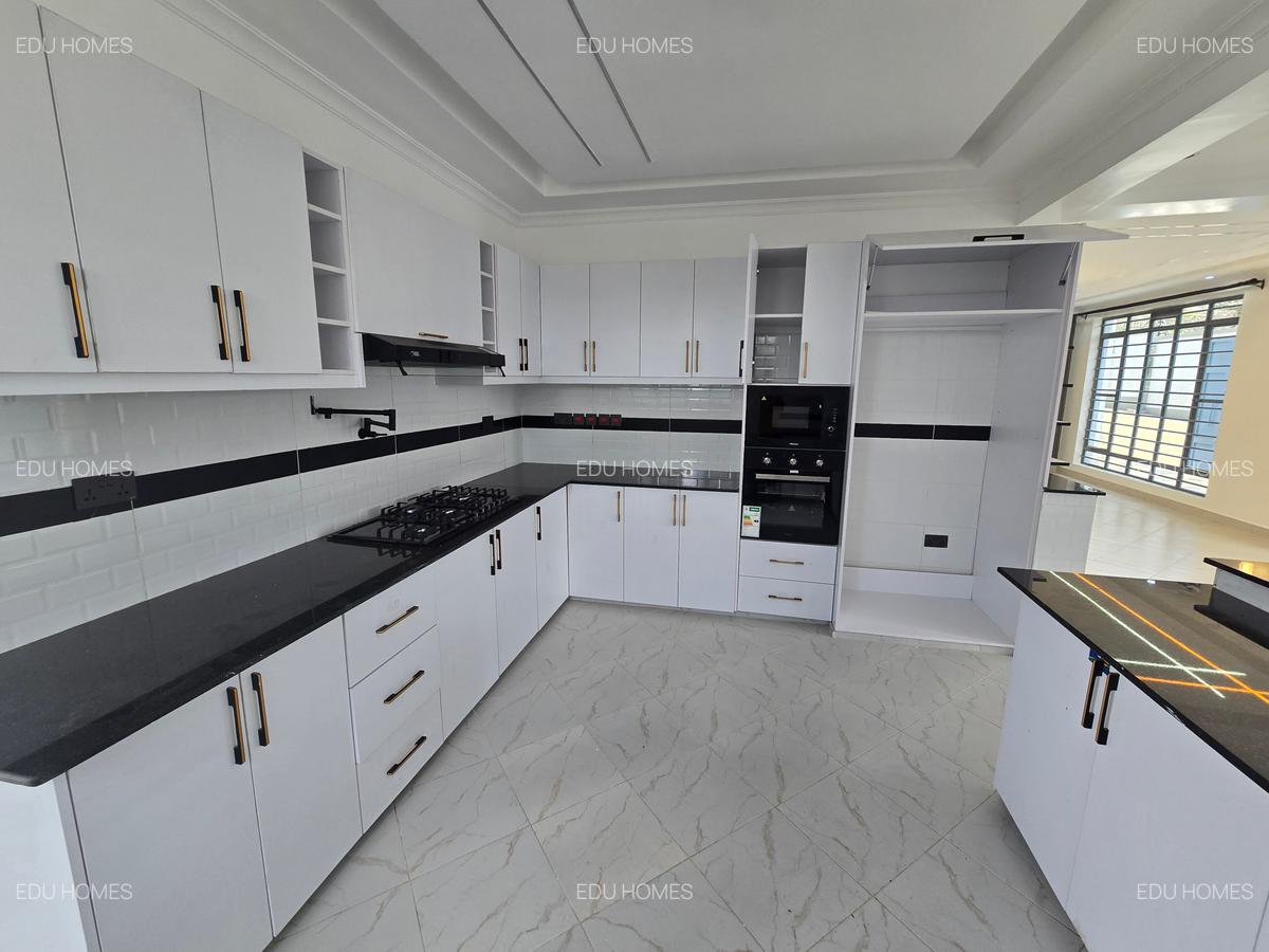 4 Bed House with En Suite at Thikaroad - 7