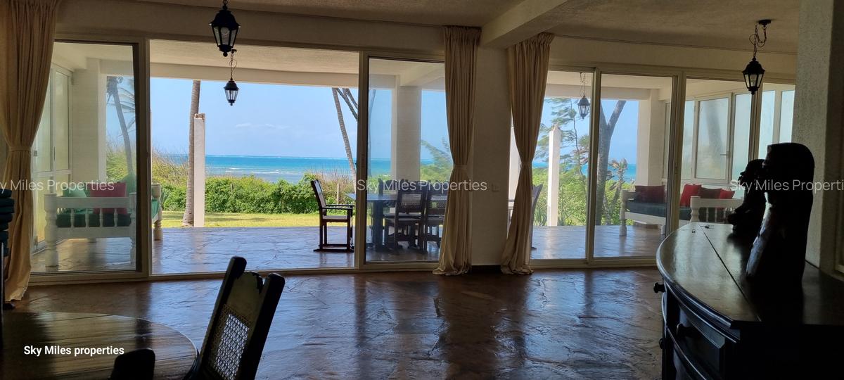4 Bed Villa with En Suite at Malindi - 19