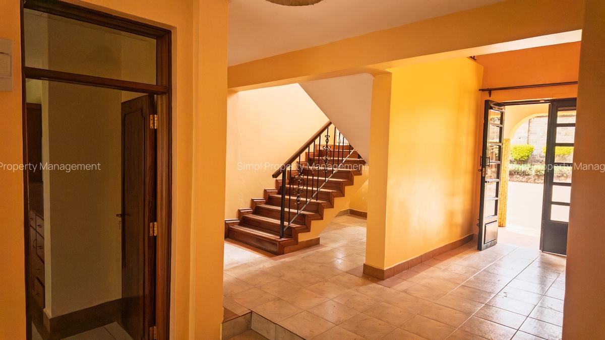 4 Bed House with En Suite at Manga Close - 6