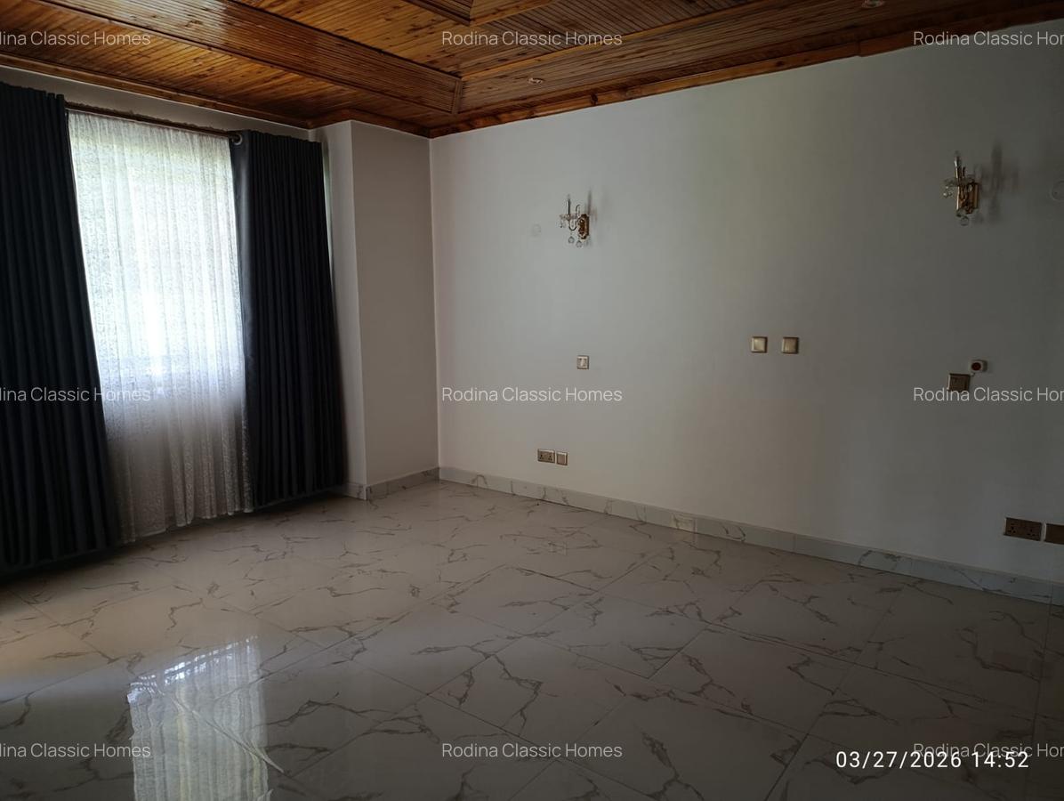 6 Bed Townhouse with Garden at Windy Ridge - 10