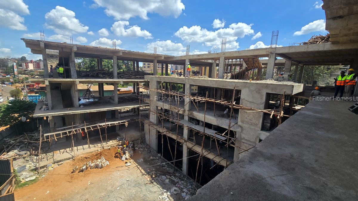 Commercial Property with Backup Generator in Ruaka - 4