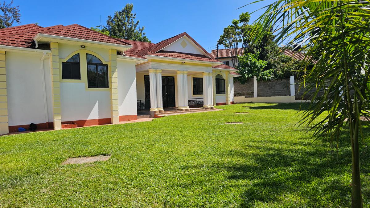 4 Bed House with En Suite at Runda - 1