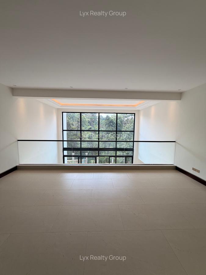 6 Bed Villa with En Suite in Kitisuru - 10