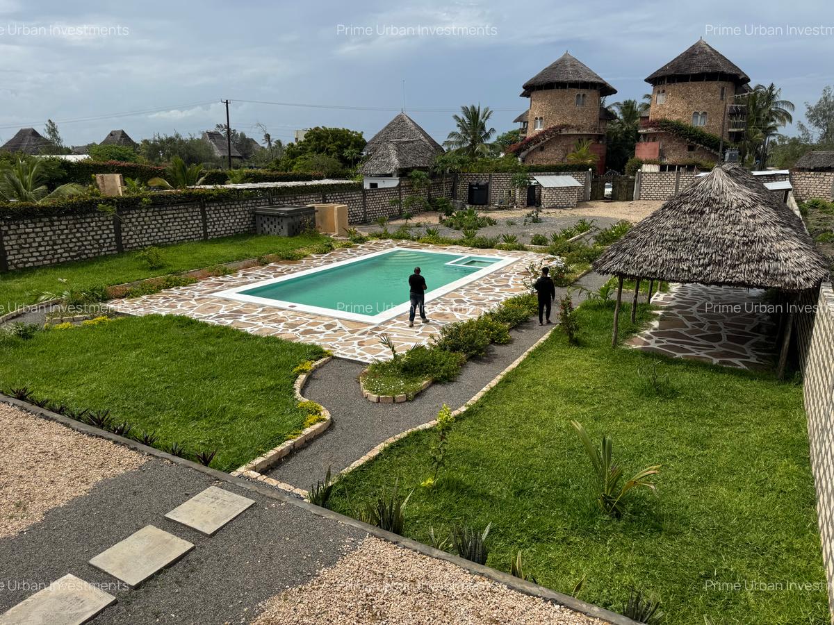 6 Bed Townhouse with En Suite in Watamu - 15