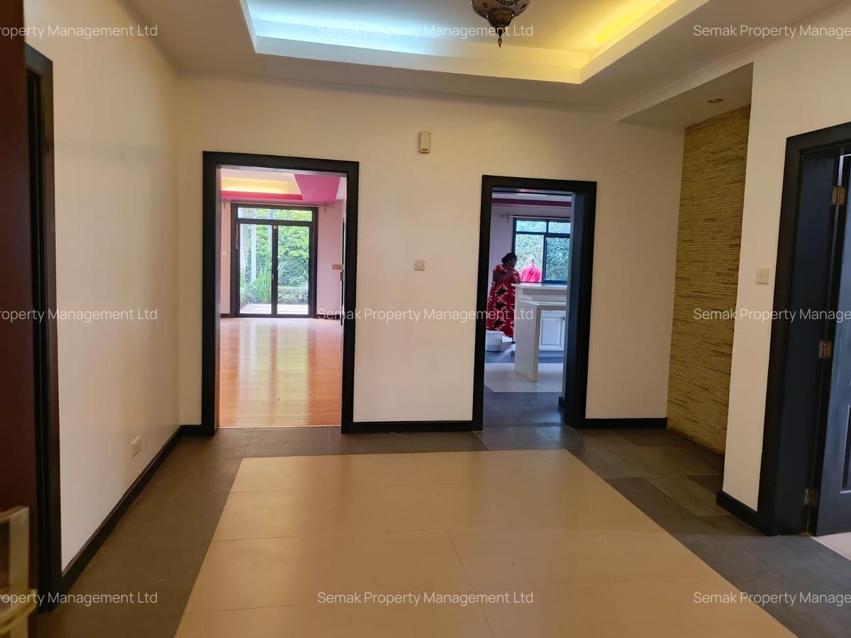 5 Bed Townhouse with En Suite in Lavington - 10