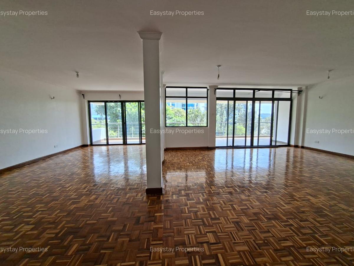 3 Bed Apartment with En Suite in Westlands Area - 3