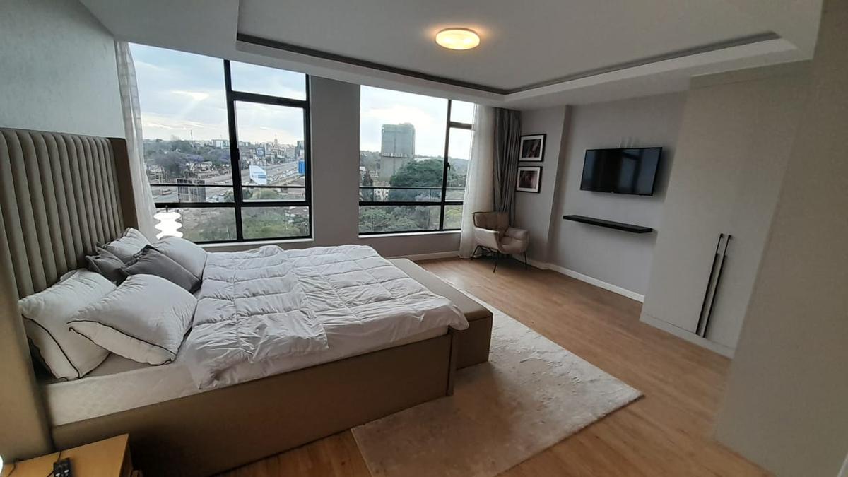 Furnished 2 Bed Apartment with En Suite at Brookside - 8