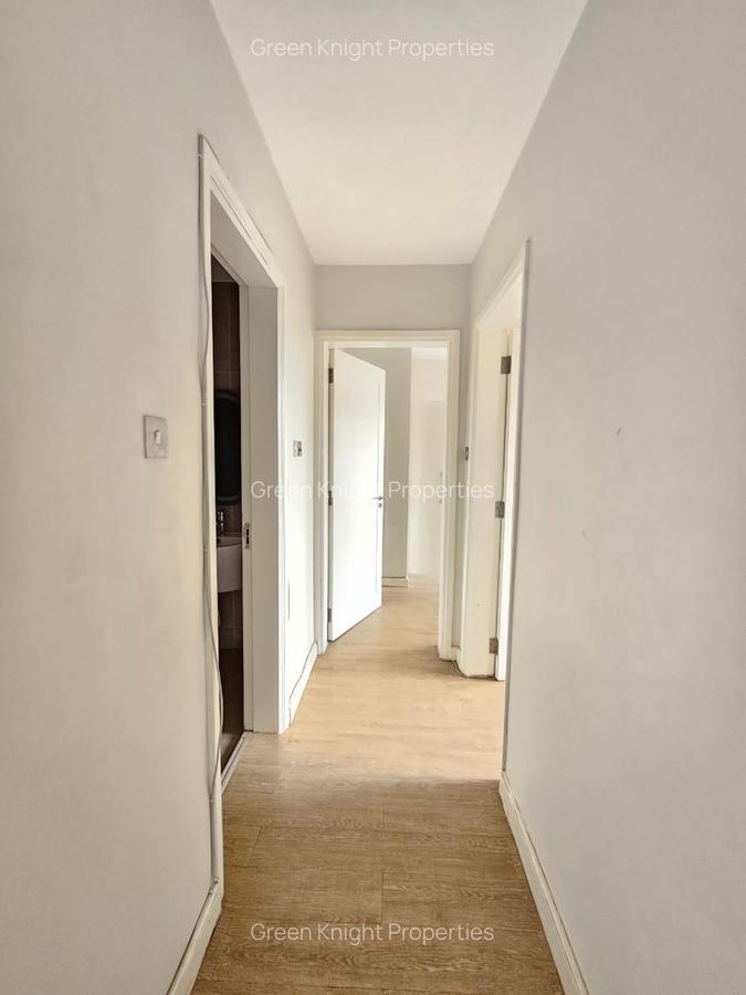 Serviced 2 Bed Apartment with En Suite in Riverside - 9