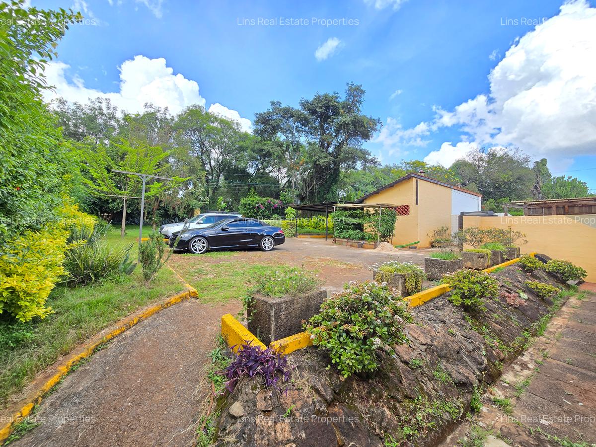 4 Bed House with En Suite in Loresho - 1