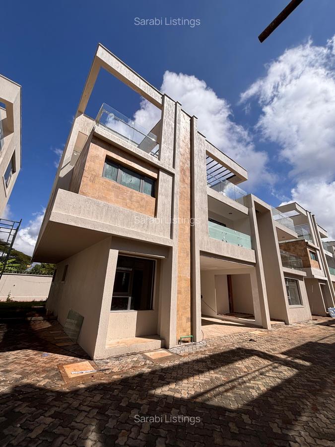 6 Bed Townhouse with En Suite in Lavington - 19