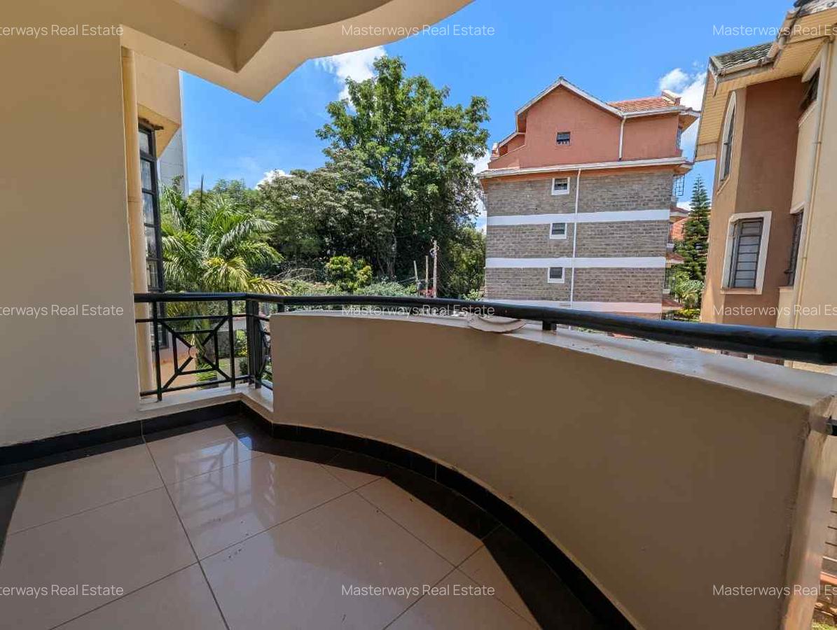 3 Bed Apartment with En Suite in Kilimani - 6