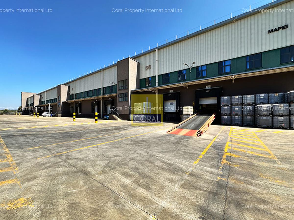 Warehouse in Tatu City - 16