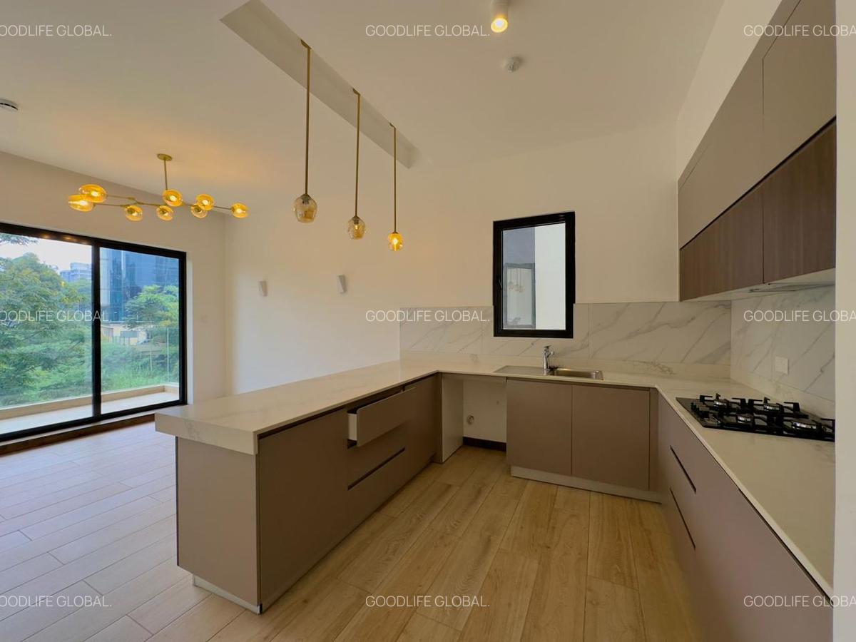2 Bed Apartment with En Suite at Two Rivers - 14
