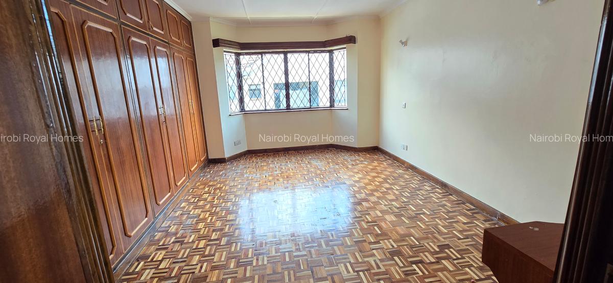 3 Bed Apartment with En Suite at Gitanga Road - 16