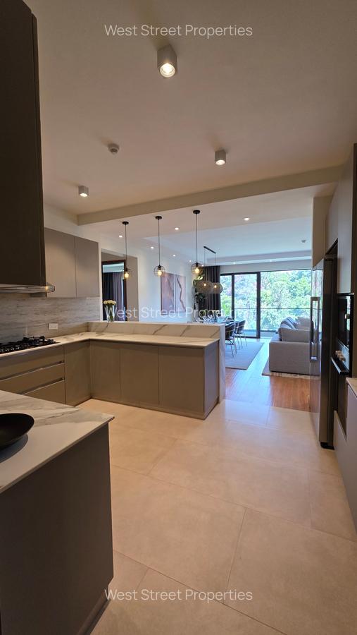 2 Bed Apartment with En Suite at Riverside Drive - 4