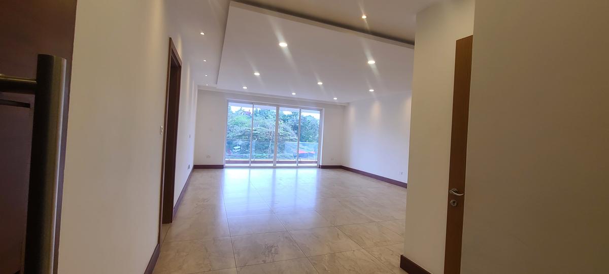 3 Bed Apartment with En Suite in Westlands Area - 1