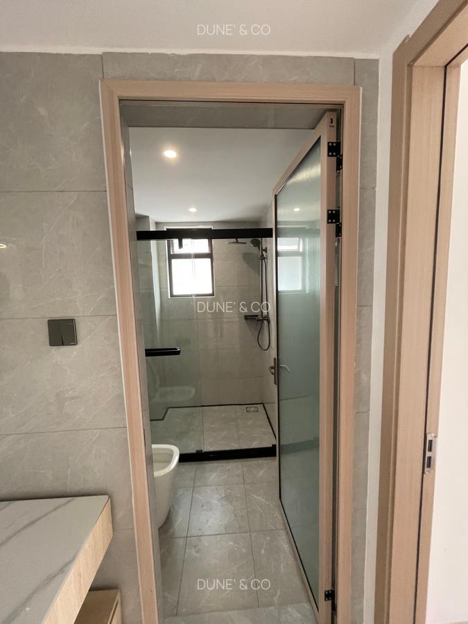 2 Bed Apartment with En Suite in Riverside - 14