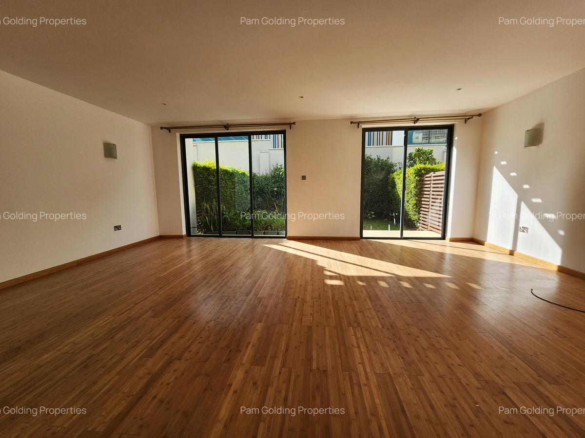 4 Bed Townhouse with Swimming Pool in Thika Road - 6