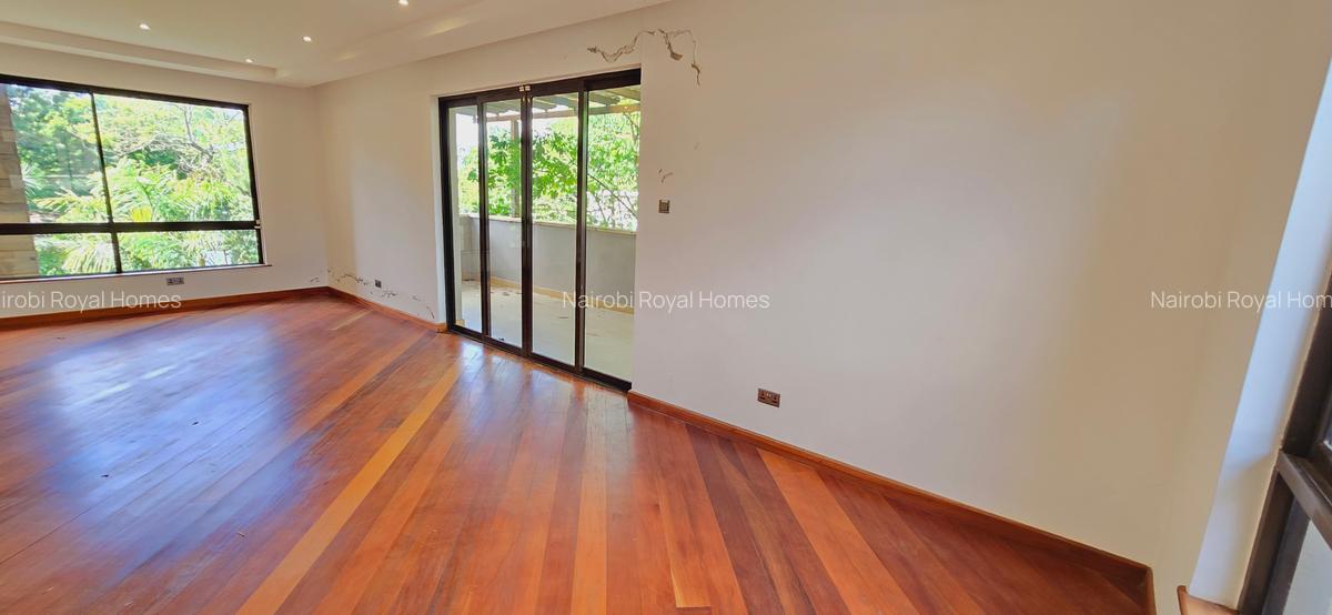 5 Bed Townhouse with En Suite at Mzima Springs - 20