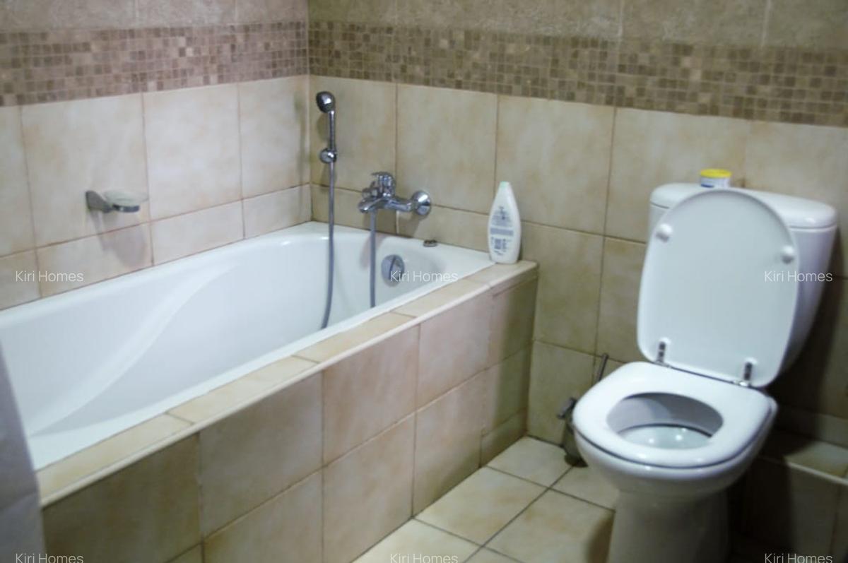 3 Bed Apartment with En Suite in Lavington - 16