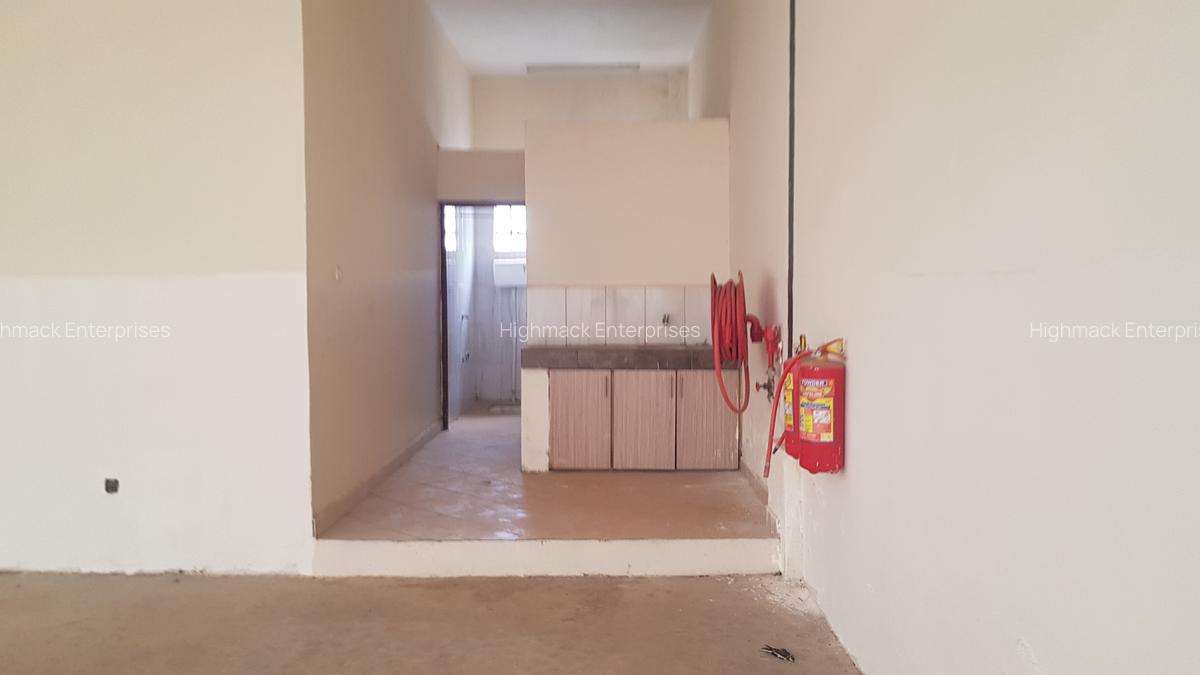 6,000 ft² Warehouse with Service Charge Included at Mombasa Road - 4