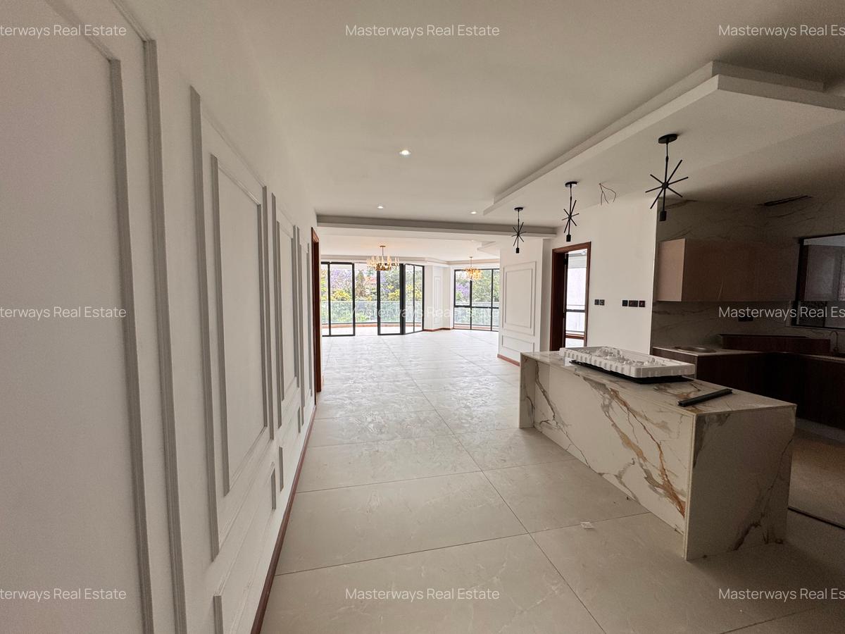 Serviced 3 Bed Apartment with En Suite in Riverside - 2