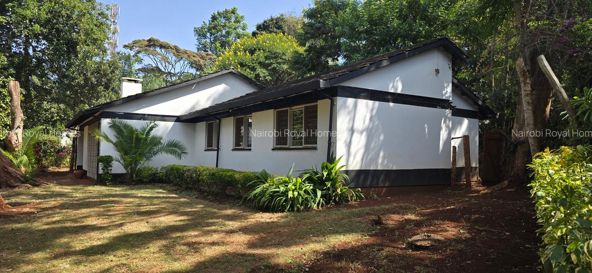 4 Bed House with En Suite at Loresho Crescent - 6