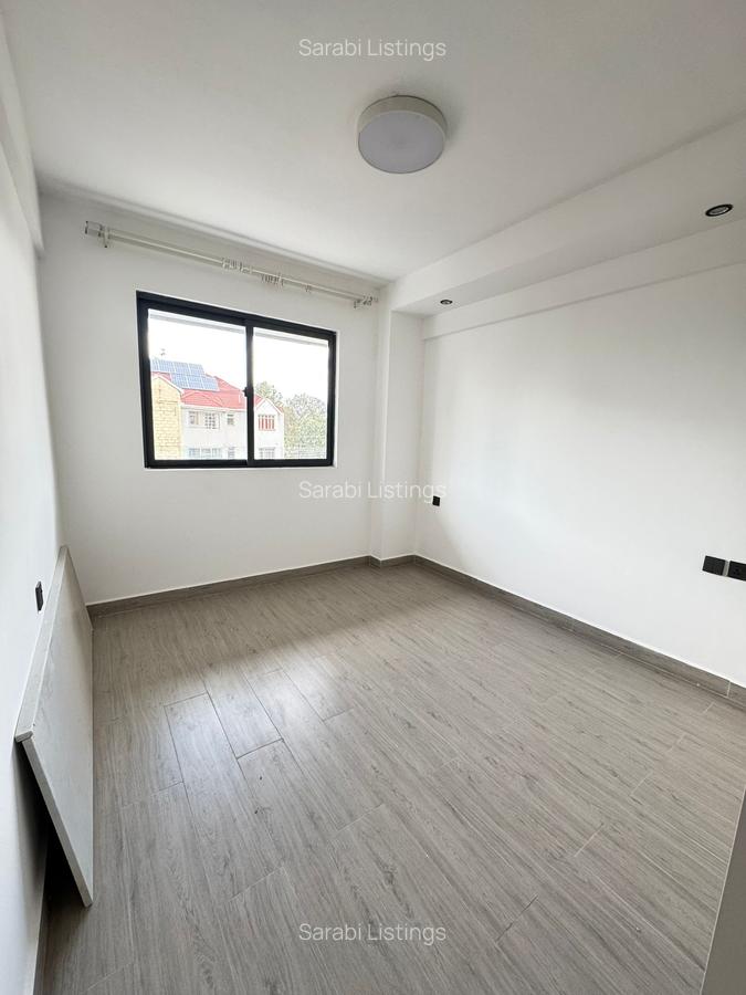 1 Bed Apartment with En Suite in Kilimani - 3